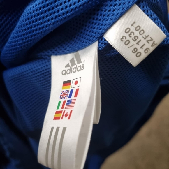 Beaut vintage 00s Adidas shell windbreaker with quater zip. Sz large - Picture 3 of 4